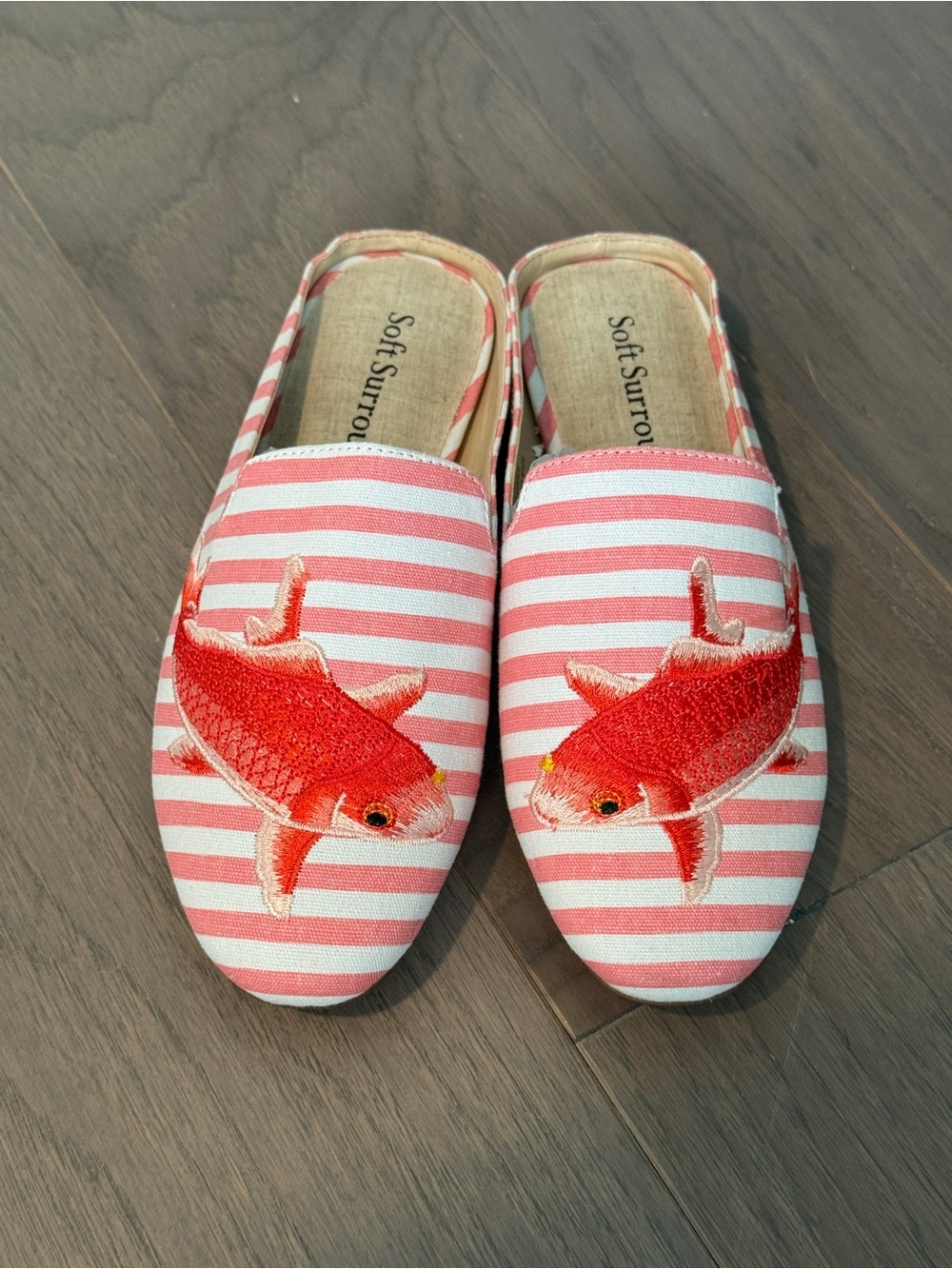 NWOT Soft Surroundings Coral & White Striped Slip-On with Red Fish Embroidery